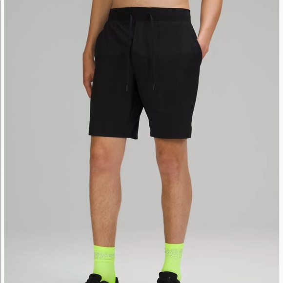 lululemon athletica Other - MENS LULU LEMON LINERLESS SHORTS